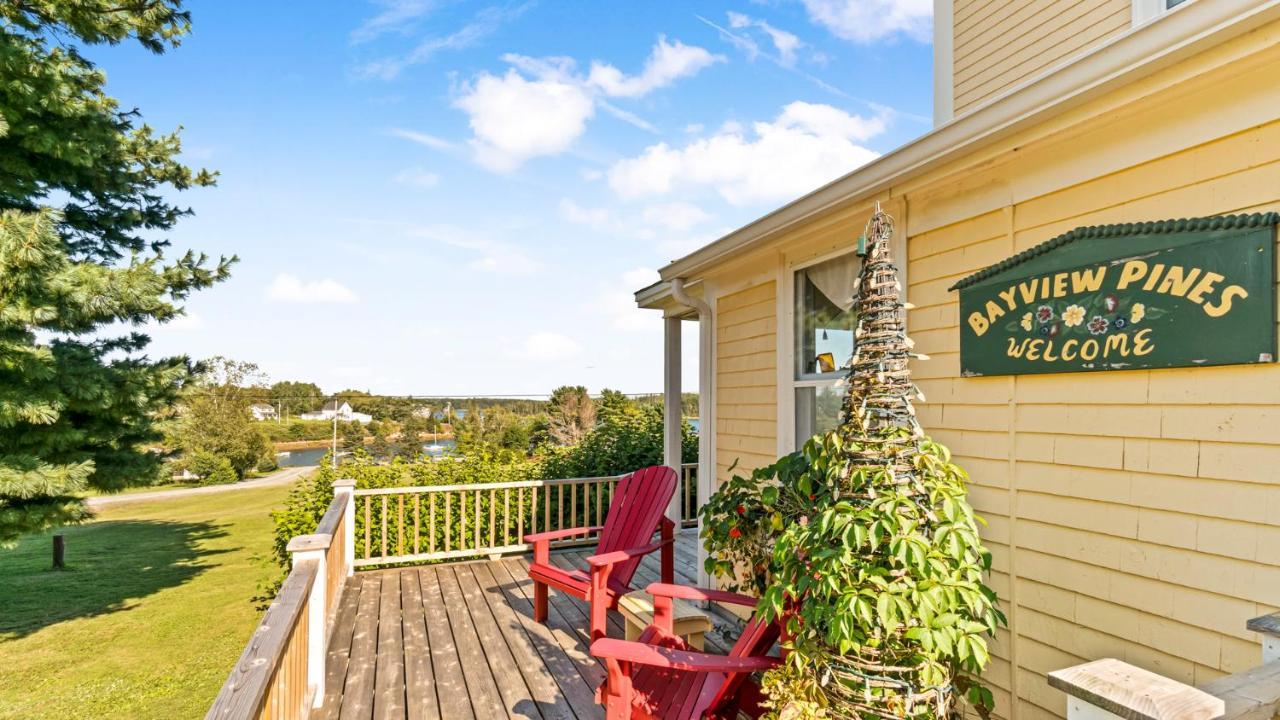 Bayview Pines Country Inn B&B Мехоун-Бей Екстер'єр фото