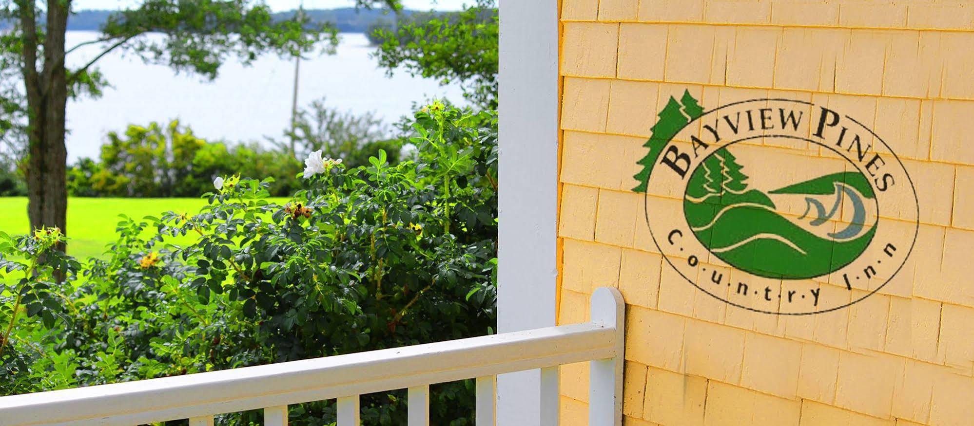 Bayview Pines Country Inn B&B Мехоун-Бей Екстер'єр фото